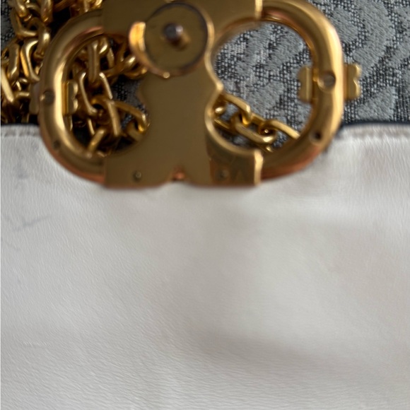 Tory Burch Gemini Link Chain Shoulder Bag - Picture 9 of 9